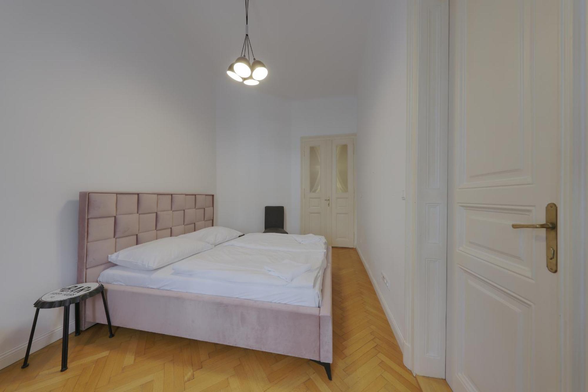 Beautiful Condo At The Old Town Bratysława Zewnętrze zdjęcie